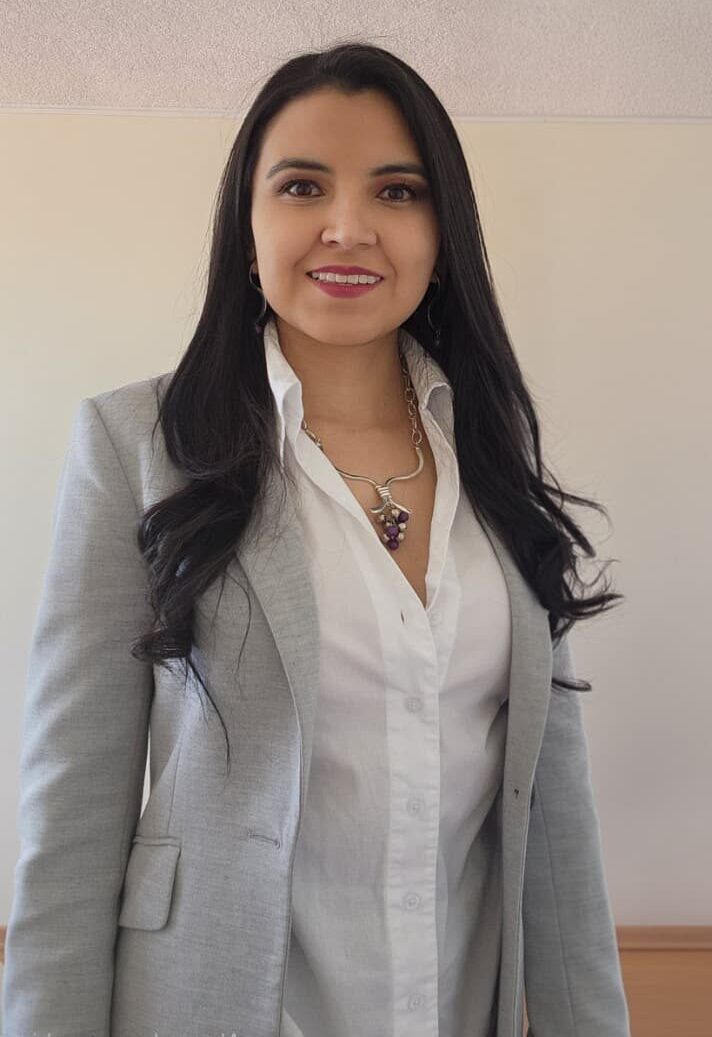 Carolina León Hurtado, abogada en Quito